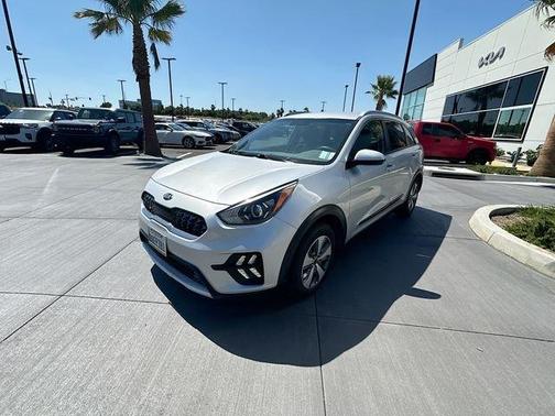Gray 2020 Kia Niro LX