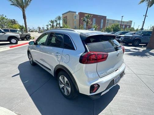 Gray 2020 Kia Niro LX