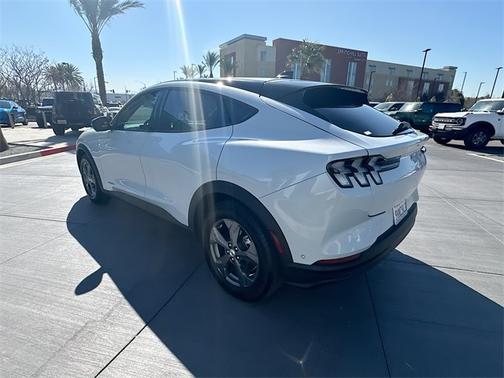 2023 Ford Mustang Mach-E SELECT