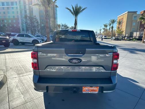 Gray 2026 Ford Maverick Lobo Standard