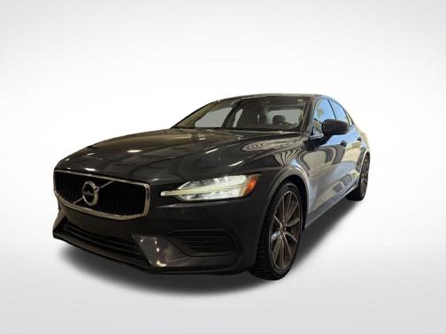 2019 Volvo S60 T5 Momentum