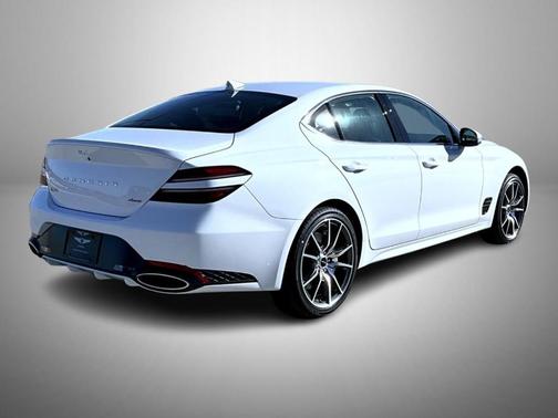 2026 Genesis G70 2.5T Standard