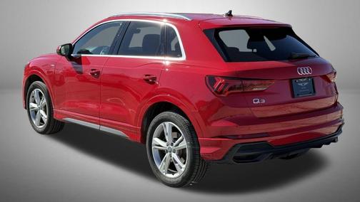 2020 Audi Q3 45 S line Premium Plus