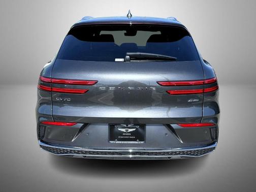 Makalu Gray 2026 Genesis GV70 2.5T Advanced