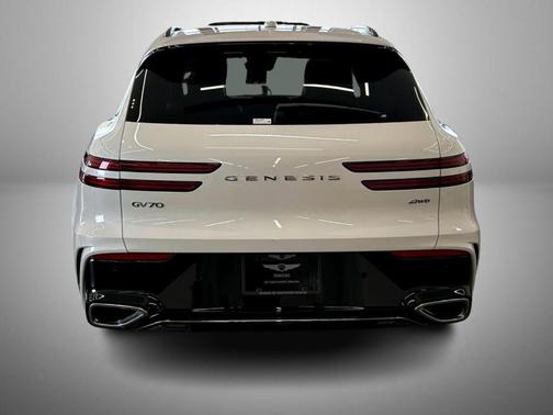 2026 Genesis GV70 2.5T