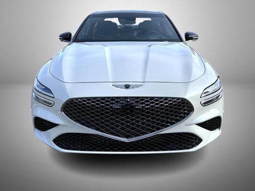 Graphite 2026 Genesis G70 3.3T Prestige Graphite