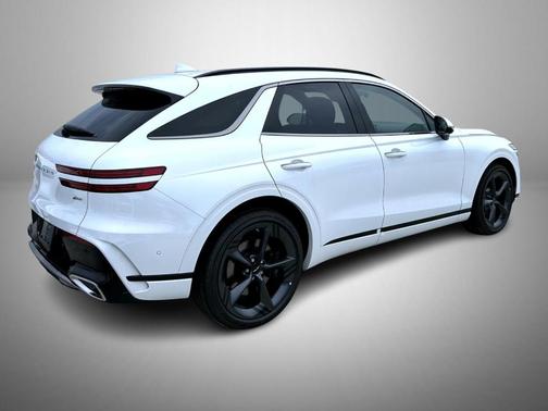 Uyuni White 2026 Genesis GV70 2.5T Sport Prestige