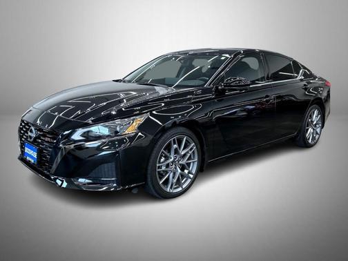 2024 Nissan Altima 2.0 SR
