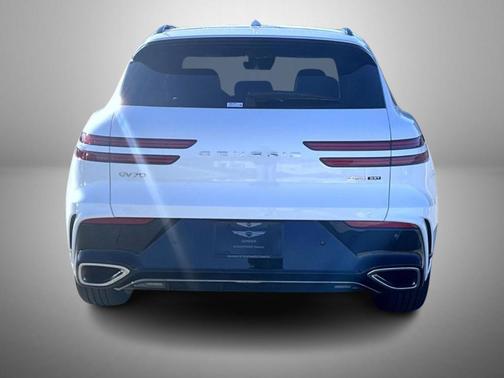 2026 Genesis GV70 3.5T Sport Advanced