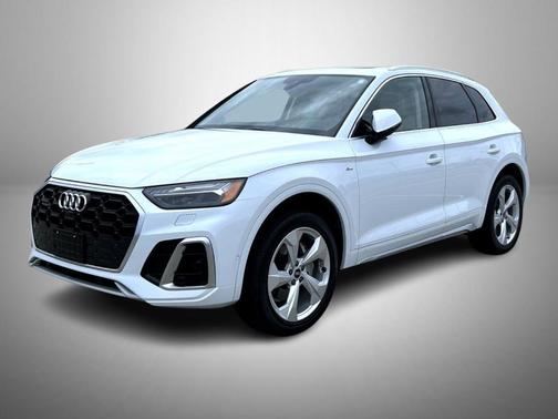 2023 Audi Q5 45 S line Prestige