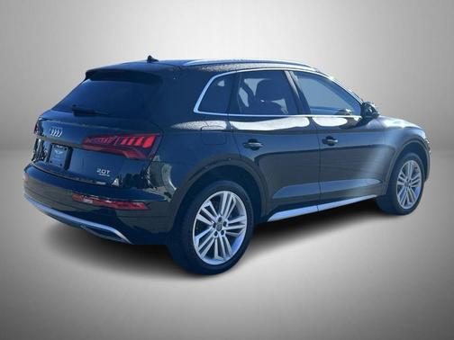 2018 Audi Q5 2.0T Prestige