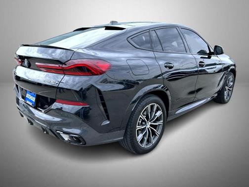 Black Sapphire Metallic 2024 BMW X6 xDrive40i