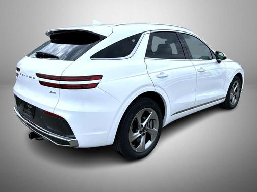 Uyuni White 2026 Genesis GV70 2.5T Select