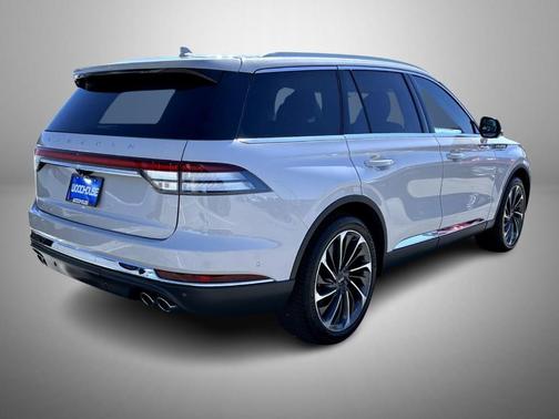 Silver 2020 Lincoln Aviator Reserve AWD