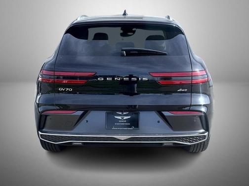 2026 Genesis GV70 2.5T