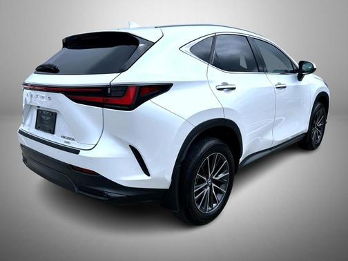White 2024 Lexus NX 350h Premium