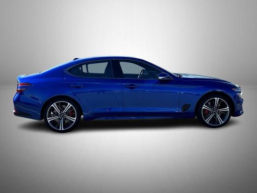 2025 Genesis G70 3.3T Sport Advanced