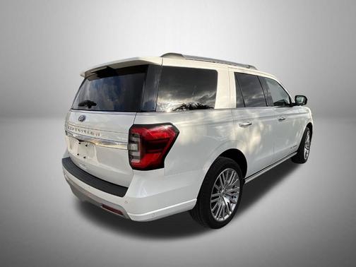 2024 Ford Expedition Platinum
