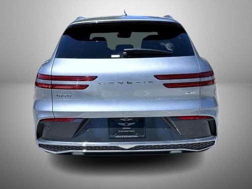Savile Silver 2026 Genesis GV70 2.5T Advanced