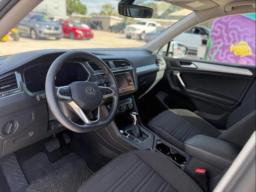 2023 Volkswagen Tiguan 2.0T S