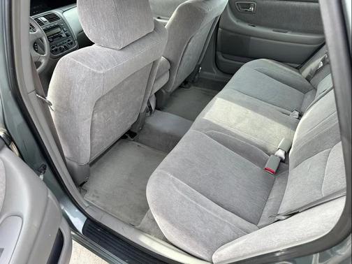 2001 Toyota Avalon XLS