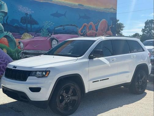 2019 Jeep Grand Cherokee Upland