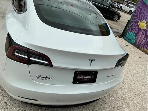 2019 Tesla Model 3 Long Range