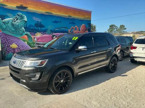 2017 Ford Explorer Platinum