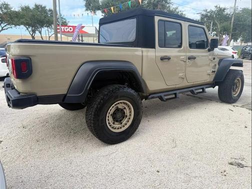 2020 Jeep Gladiator Sport S