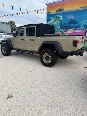 2020 Jeep Gladiator Sport S