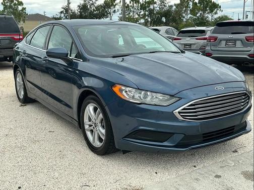 2018 Ford Fusion SE