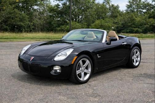 2006 Pontiac Solstice Base