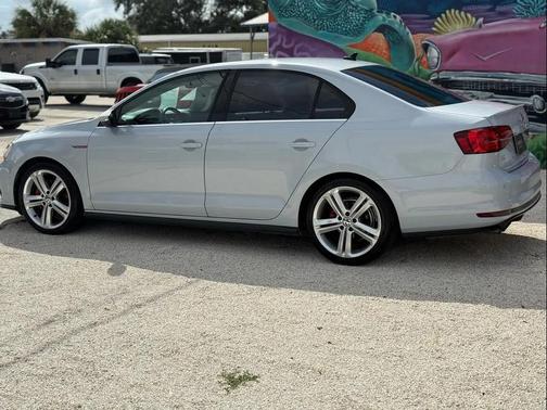 2017 Volkswagen Jetta GLI