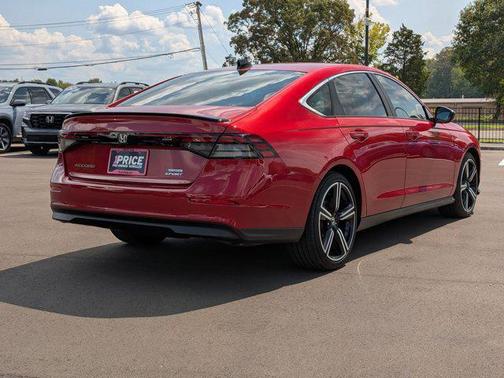 2023 Honda Accord Hybrid Base