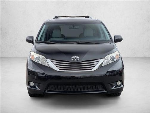 2017 Toyota Sienna XLE Premium