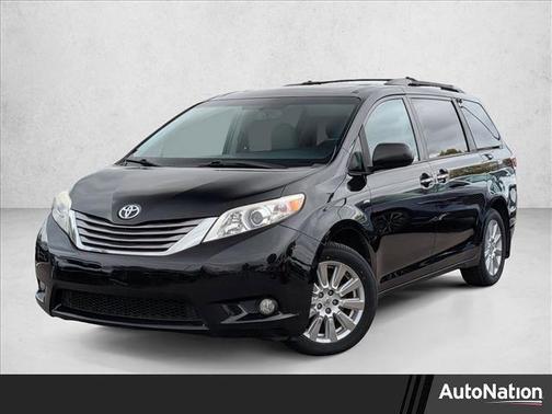 2017 Toyota Sienna XLE Premium