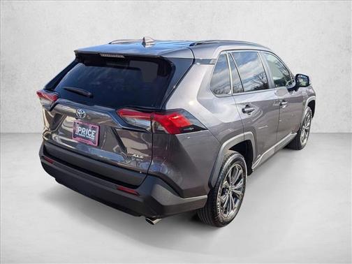 2025 Toyota RAV4 Hybrid XLE Premium