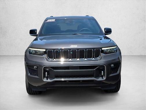 Baltic Gray Metallic Clearcoat 2025 Jeep Grand Cherokee Overland