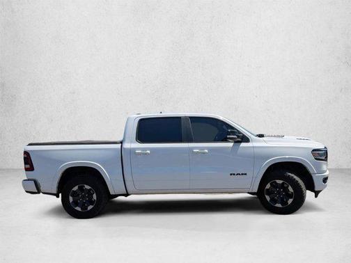 Bright White Clearcoat 2021 RAM 1500 Limited