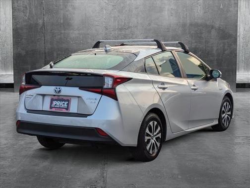 2022 Toyota Prius XLE