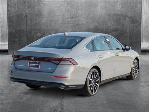 2025 Honda Accord Hybrid Touring