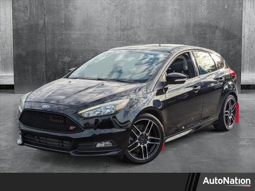 2017 Ford Focus ST