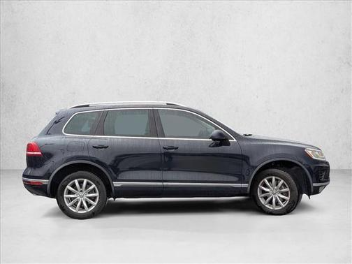 2017 Volkswagen Touareg V6 Sport w/Technology