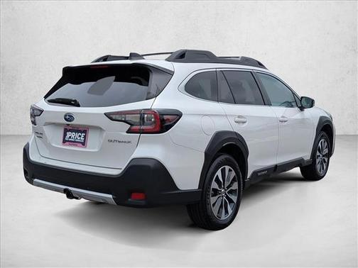 Crystal White Pearl 2024 Subaru Outback Limited