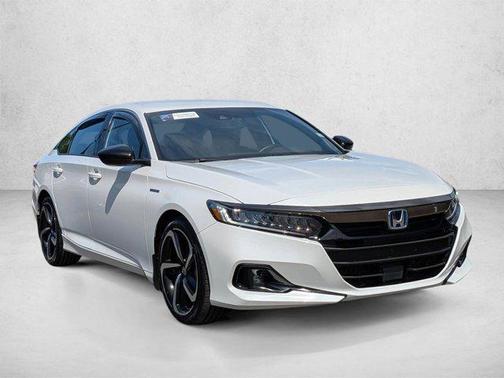 Platinum White Pearl 2022 Honda Accord Hybrid Sport