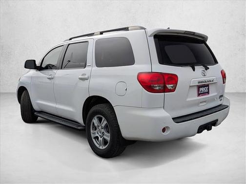 2017 Toyota Sequoia SR5