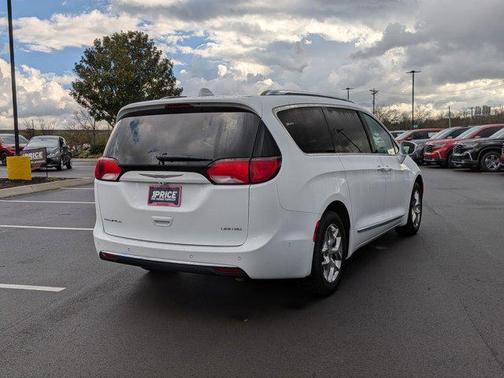 2017 Chrysler Pacifica Limited