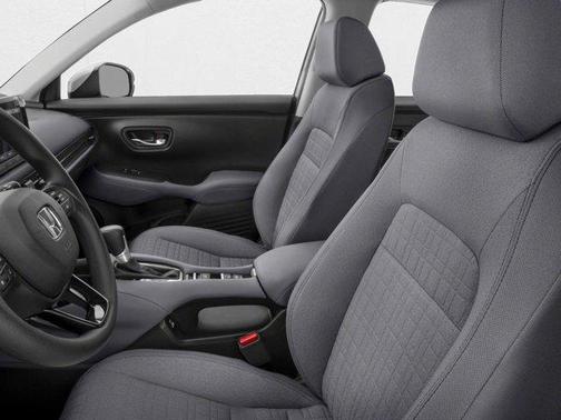Platinum White Pearl 2026 Honda HR-V LX