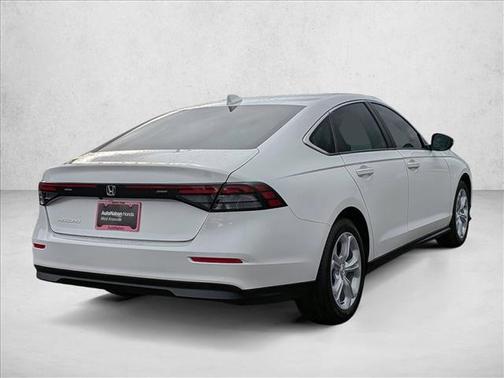 2025 Honda Accord LX 1.5T