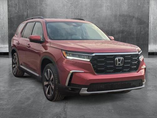 2025 Honda Pilot Touring 8-Passenger